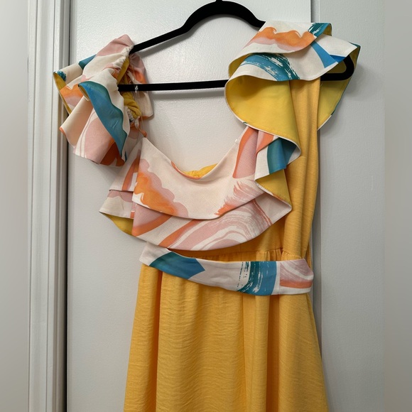 Brand new yellow dress with colorful ruffles - Picture 8 of 8